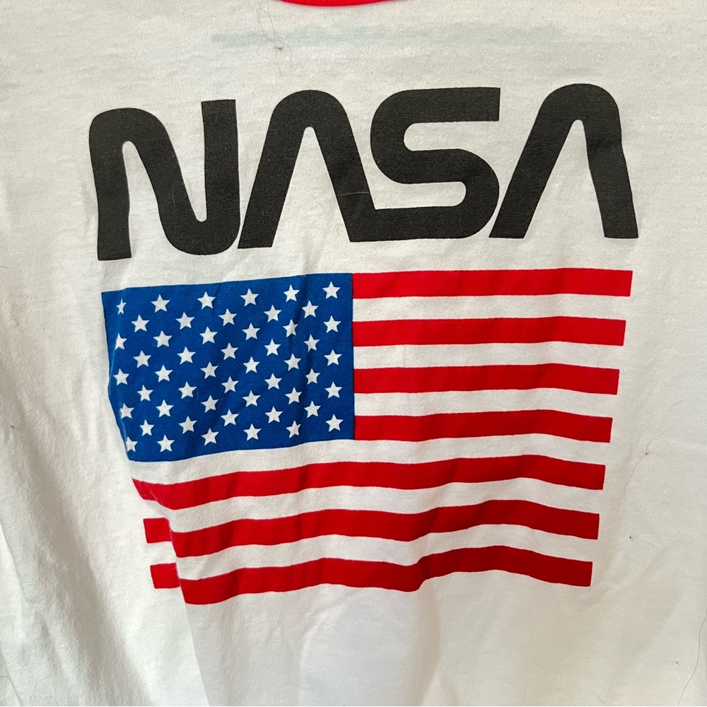 Women’s NASA Graphic Tee - Picture 3 of 5
